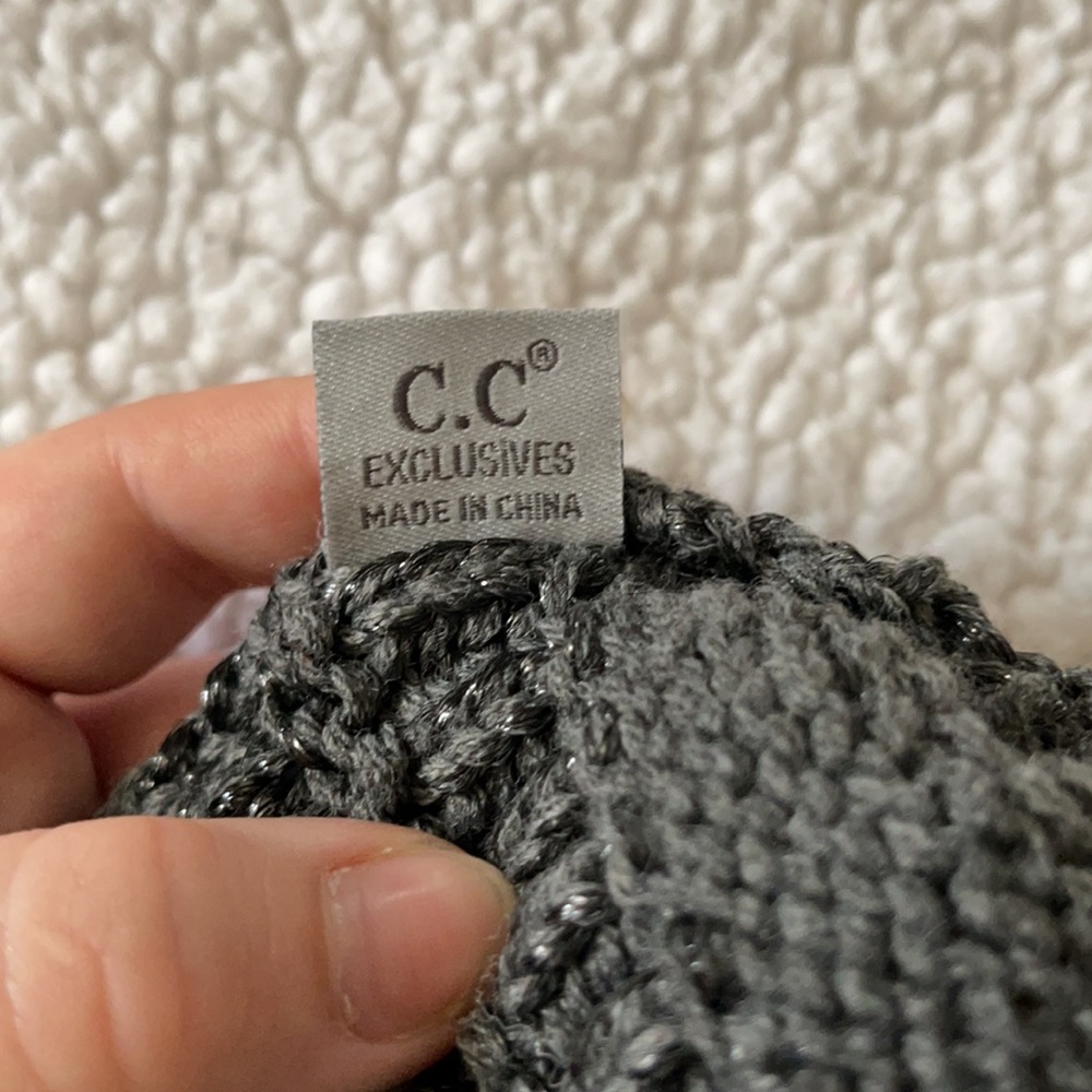 CC Beanie Gray - Picture 4 of 6